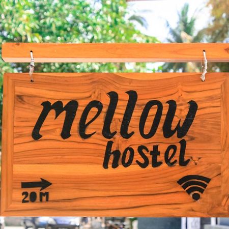 Mellow Hostel Kuta  Buitenkant foto