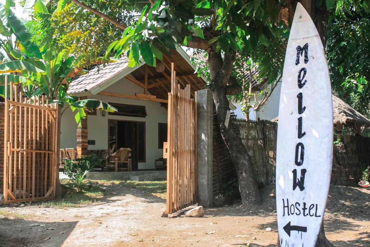 Mellow Hostel Kuta  Buitenkant foto